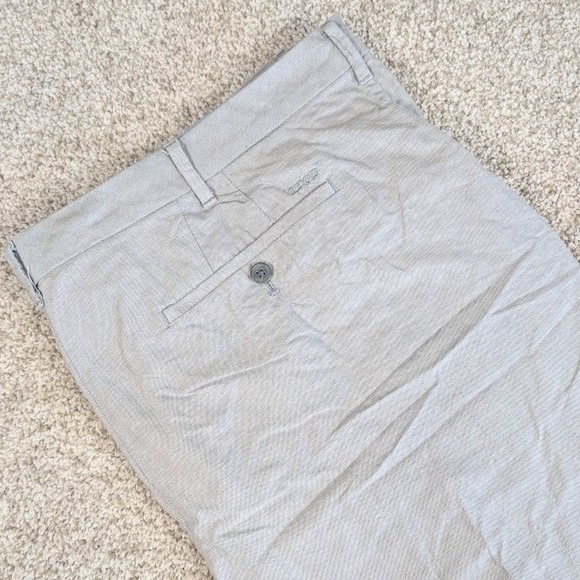 Izod Other - IZOD Men's Gray‎ Textured Flat Front Shorts Size 42 Cotton Blend Casual Summer
